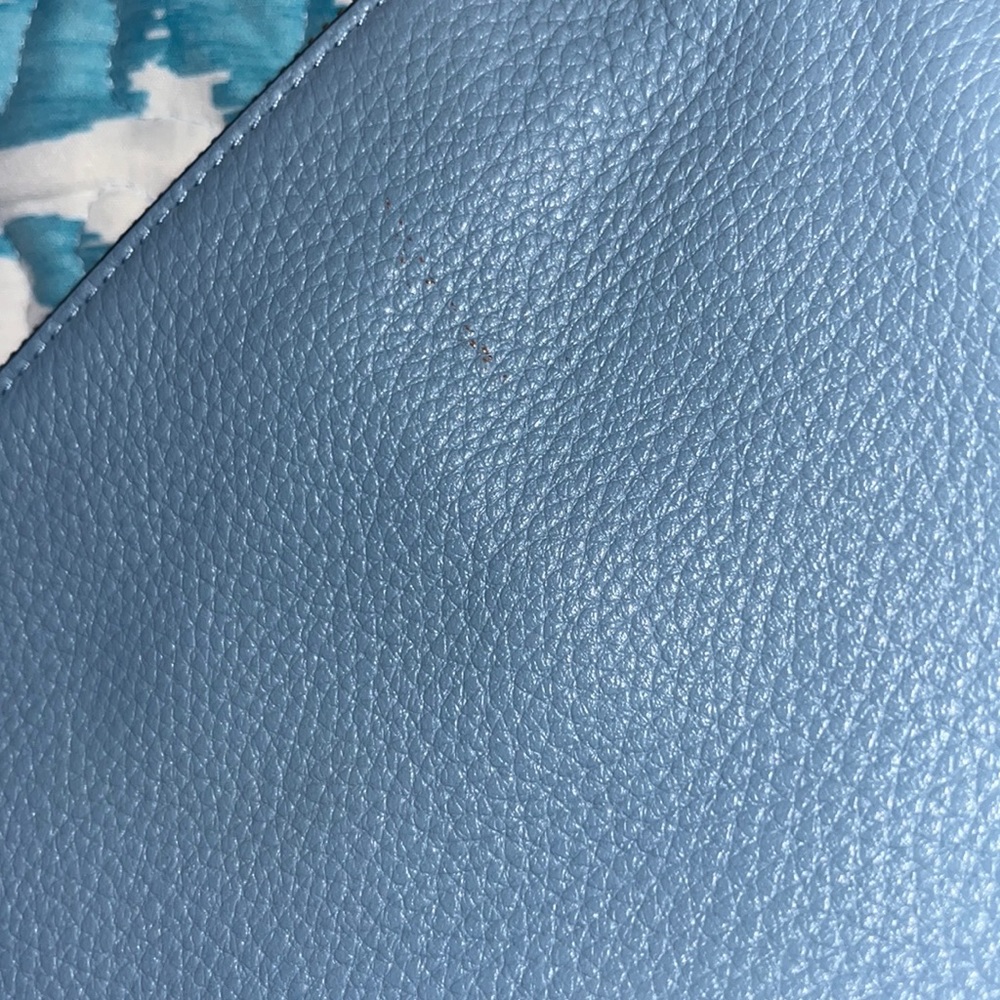 Coach Crossbody - Picture 2 of 8